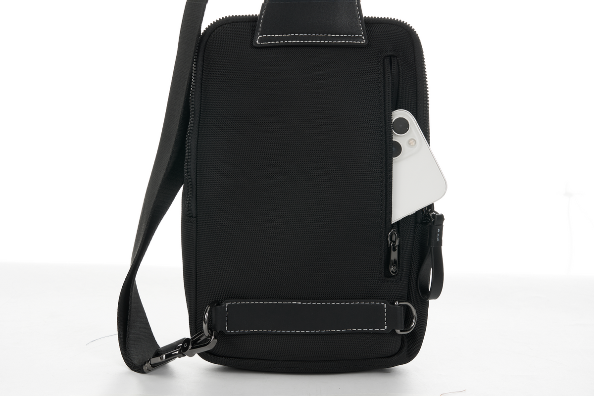 Peak - Crossbody Pack Black