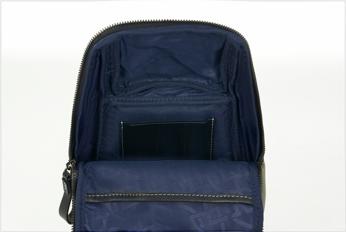 Peak - Crossbody Pack Green